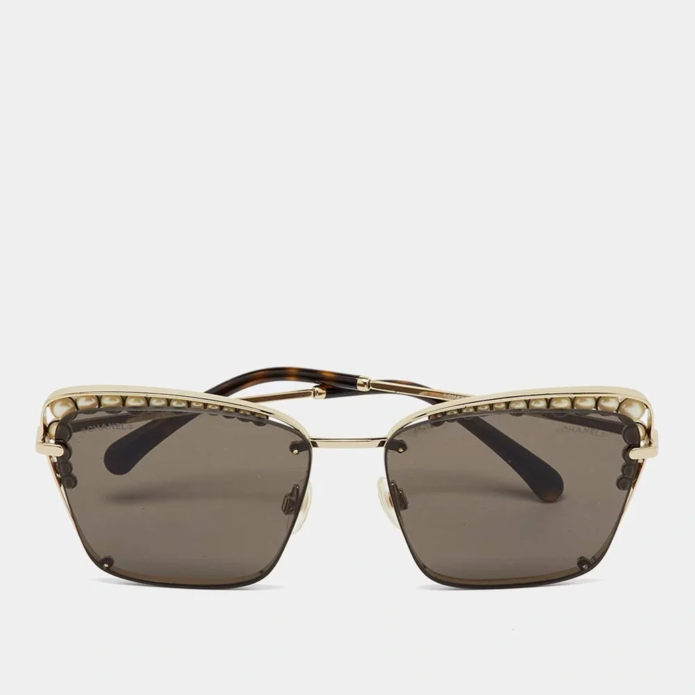 CHANEL Pearl Square Sunglasses 4235